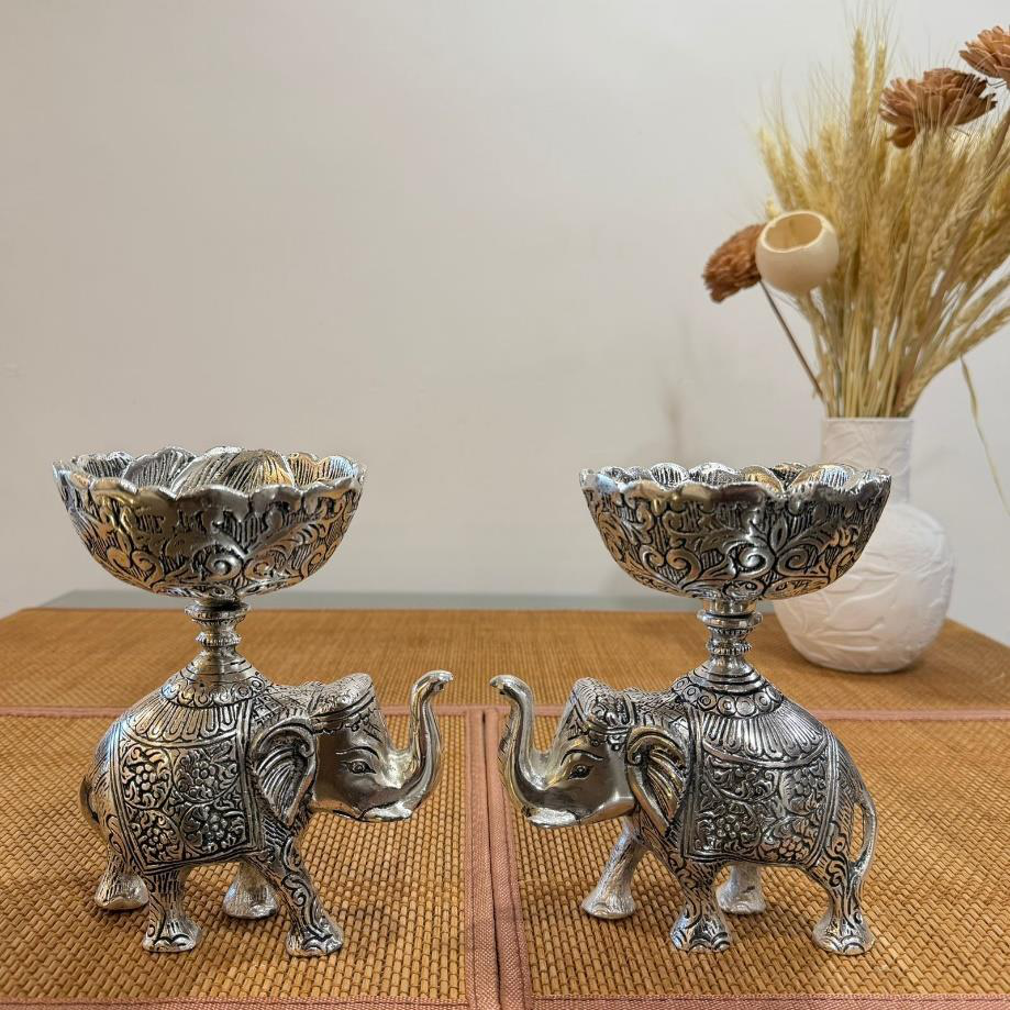 Dry Fruit Elephant Set (Size: 7.5 inch of elephant)